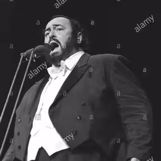 Luciano Pavarotti